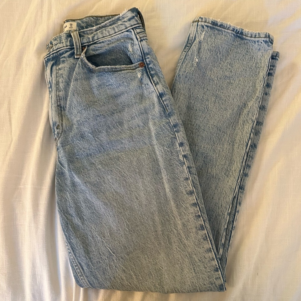 Abercrombie Curve Love The 90s Straight Ultra High Rise Jeans